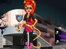 Monster High Toralei Stripe Shopping Dressup